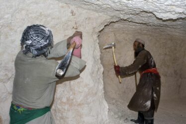 Kopání nové podzemní nádrže „kandy“