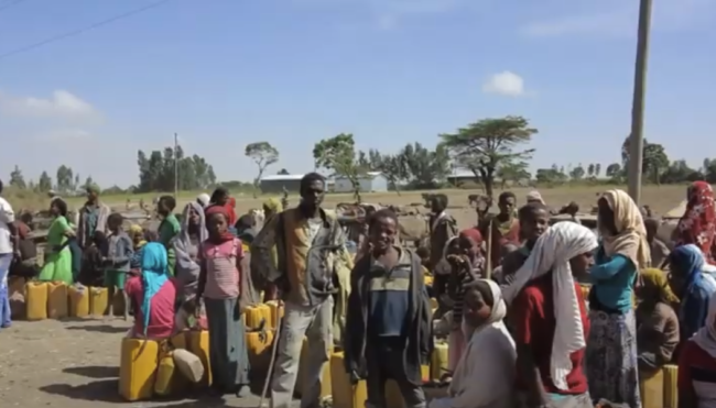 V Etiopii pomáhají pumpy na pitnou vodu